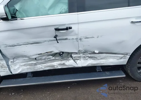 2021 Ford Expedition Limited z USA, uszkodzony, nr VIN 1FMJU2AT6MEA17614